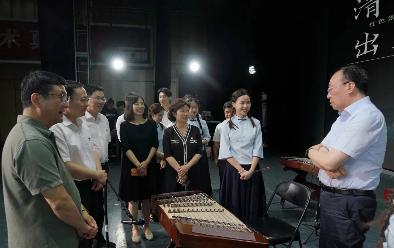 f52174e4d40e402e8e973ec677b3d7ca.jpg 15d7d3a1b22232670033981526afc9c3.jpg