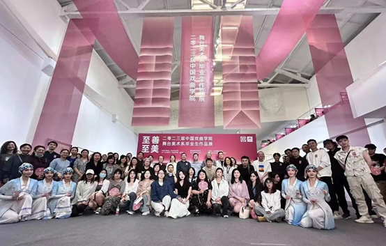 aed0e721fa4549dba697c6ae64348b4f.png image.png