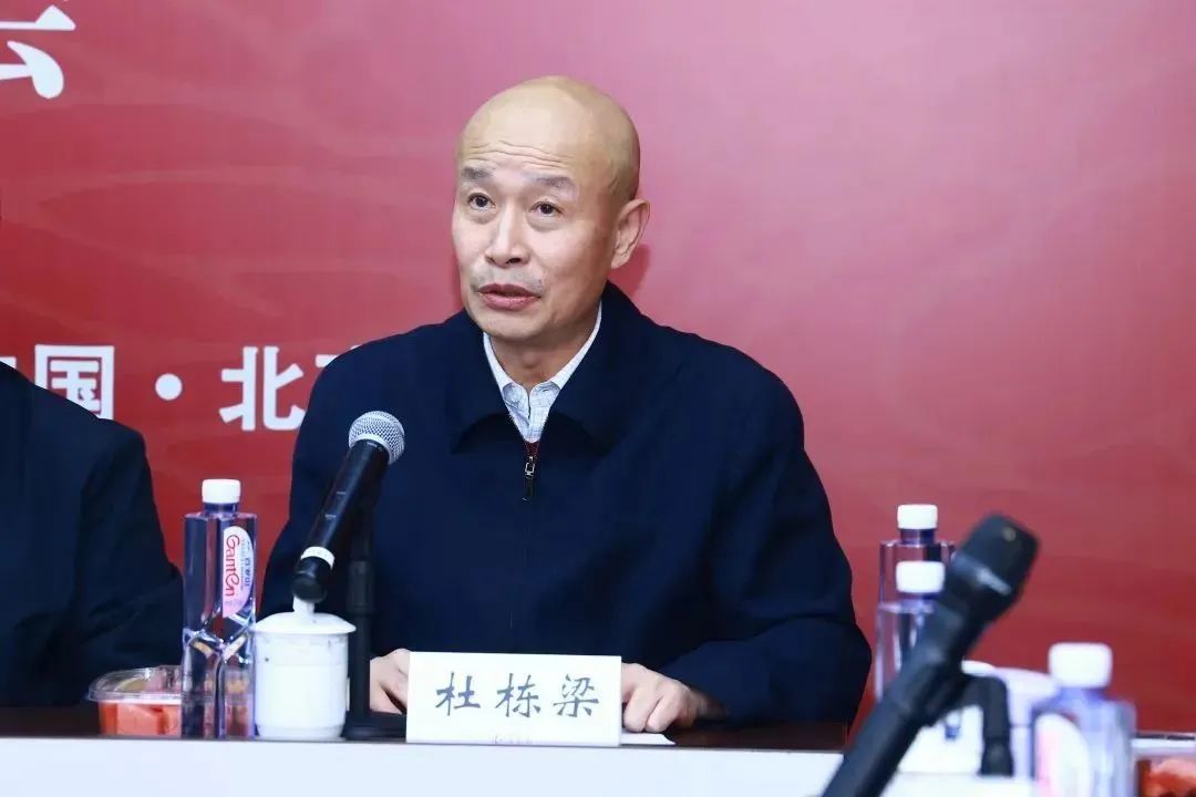 ceef792ecf0d474abe67702fa9a472d2.jpg 4.jpg