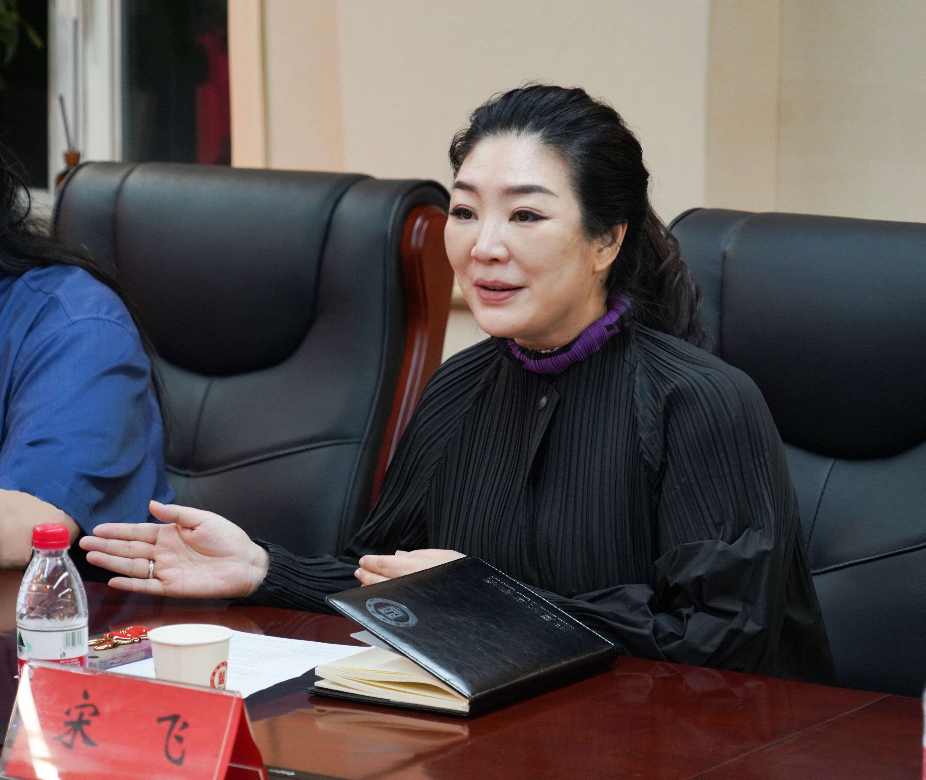 951685f2a3c143fd8176e674ebe2fe16.jpg 6.jpg