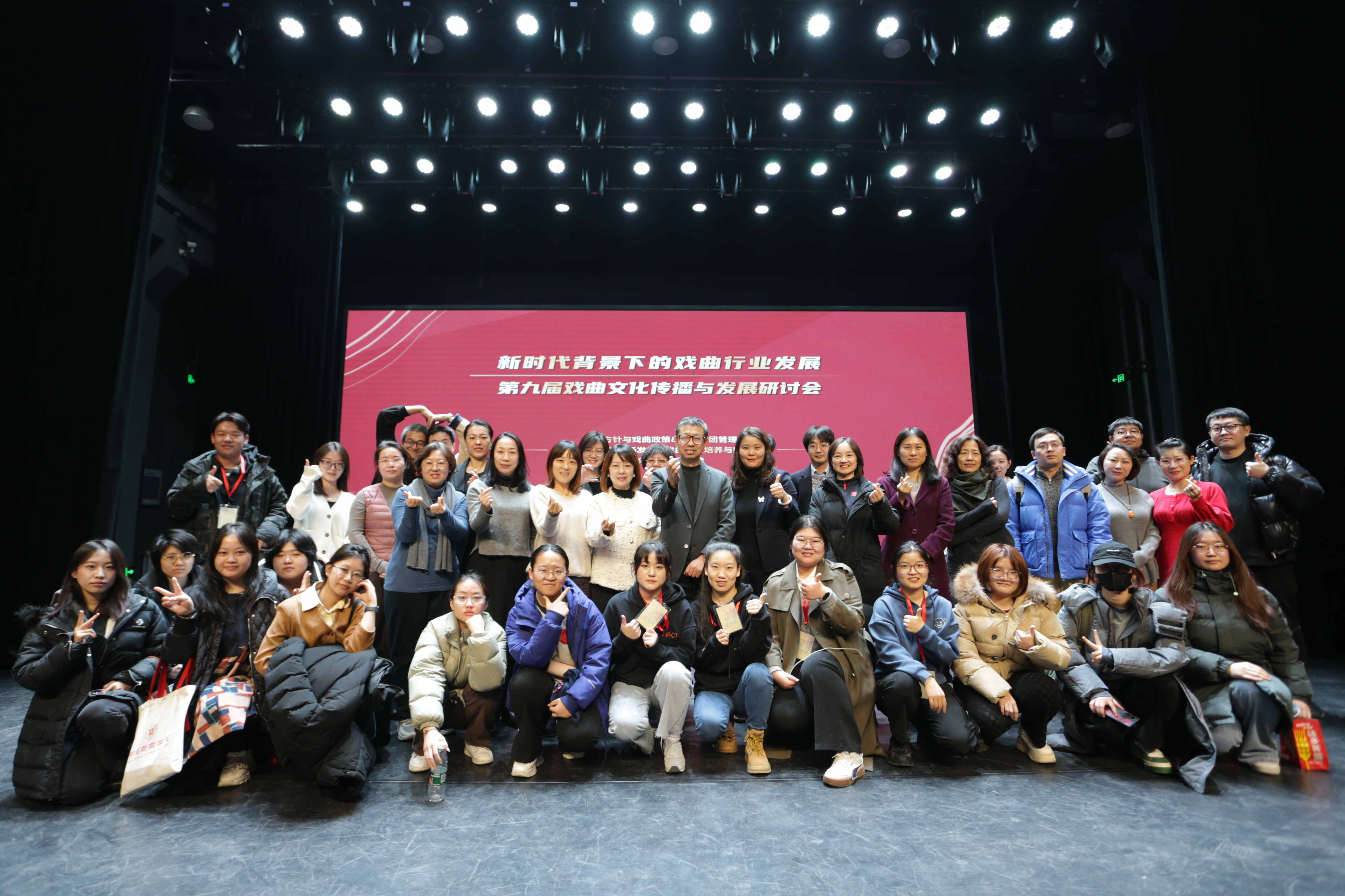 14d39ff48ea44602a9c904f3904f4746.jpg 29.jpg