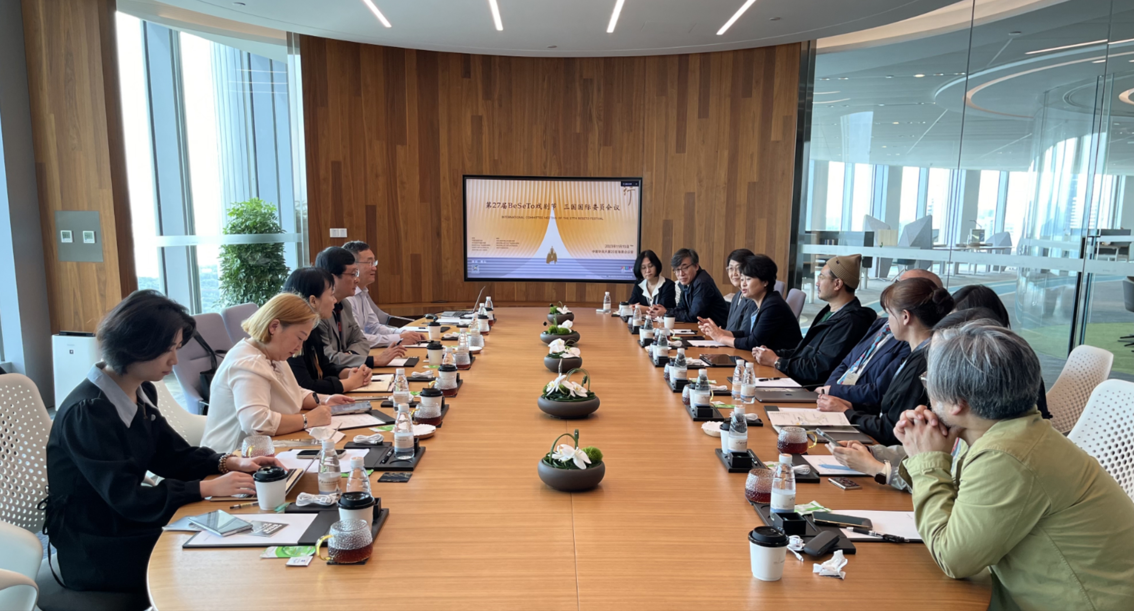 65af4e54429c465abe7c6bcada6450dc.jpg 3.jpg