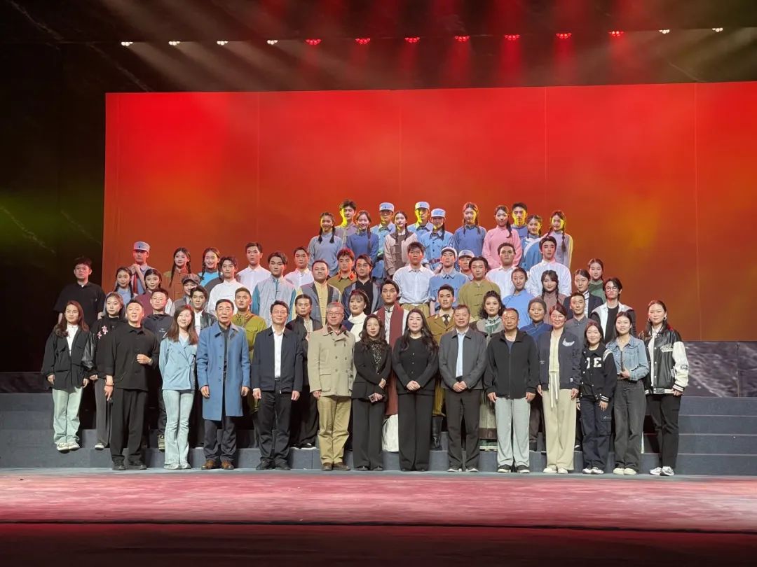 8b8b0c0fcd294011a5d5297c0bbd1994.jpg 5e272c499c9f490ab83a4c587a8eeb2c.jpg