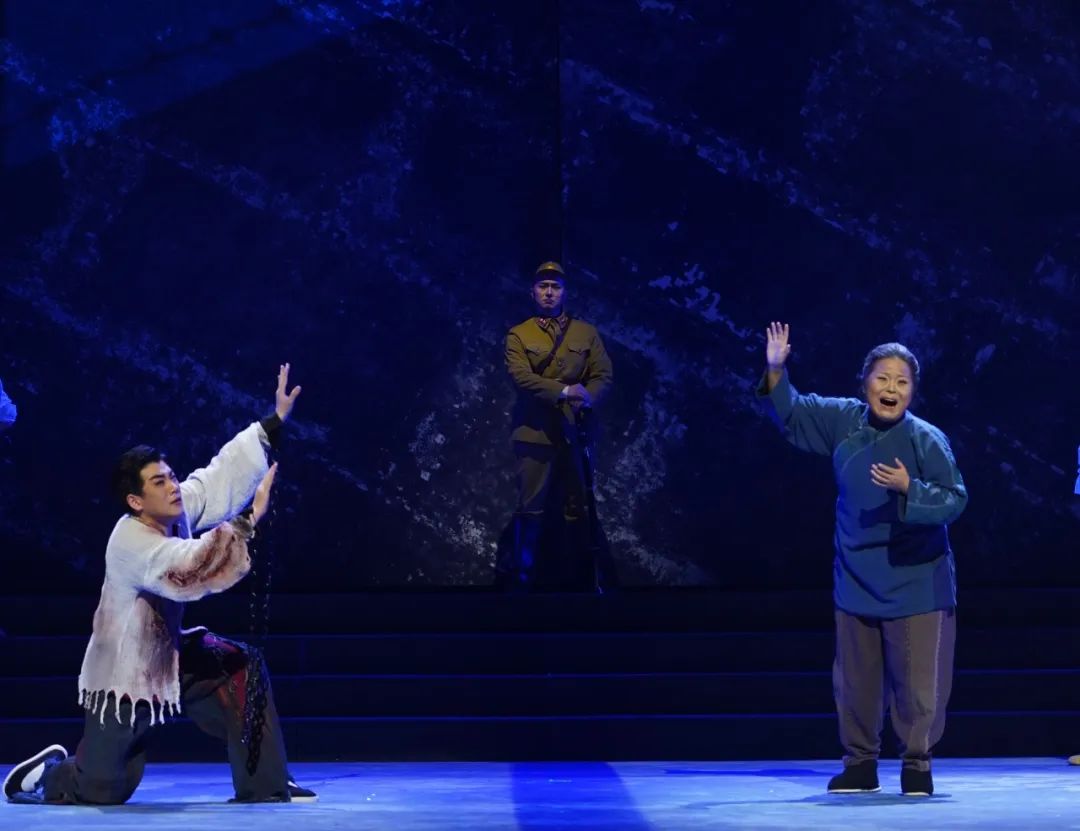 e17f940a17444d05bedf16c87170ab12.jpg 640.jpg